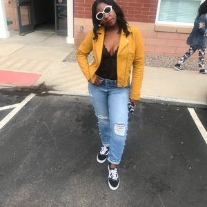 Meet your Posher, Skyler